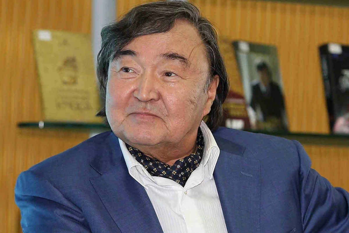 Олжас Сулейменов: Я верю, что все земли Азербайджана будут освобождены