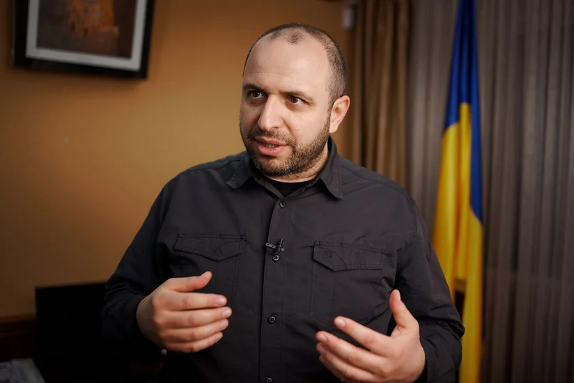 Министр обороны Украины опроверг отставку главкома ВСУ