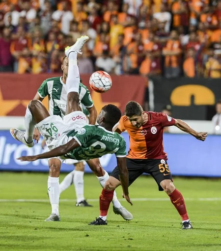 Qalatasaray 4-cü dəfə Türkiyə Super Kubokunun sahibi oldu - FOTO
