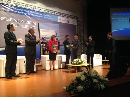 Book on Azerbaijani oil presented in Mexico