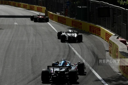 “Formula 1”: Azərbaycan Qran-prisinin qalibləri mükafatlandırılıblar - FOTOREPORTAJ