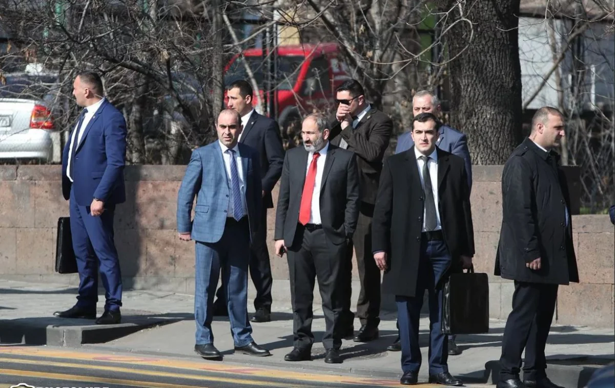 Пашинян усиливает свою охрану