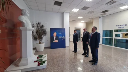 FHN Ümummilli Lider Heydər Əliyevin 100 illiyinə həsr olunan konfrans keçirib