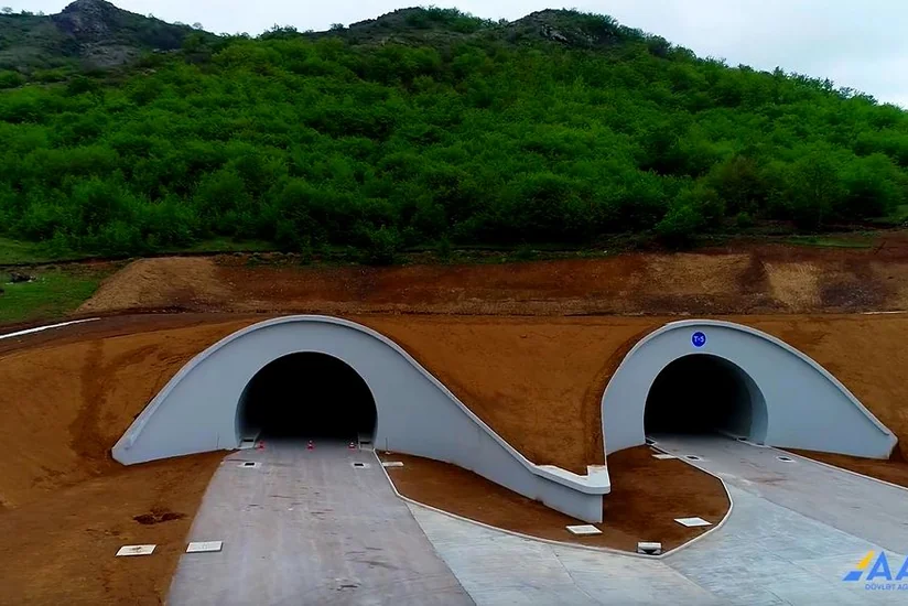 Qarabağ və Şərqi Zəngəzurda 39 avtomobil tuneli inşa edilir