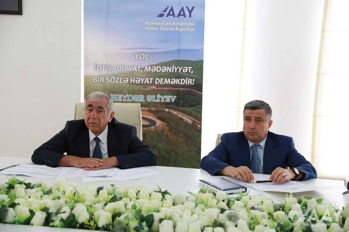 Saleh Məmmədov Qubada vətəndaşları qəbul edib