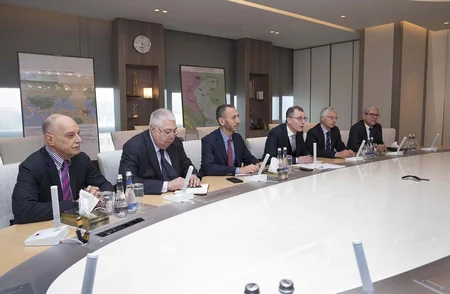 В SOCAR прошла встреча с представителями Wood Group