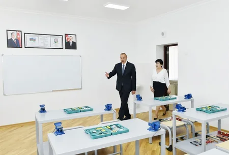 President Ilham Aliyev inaugurates secondary school No 28 in Mashtagha