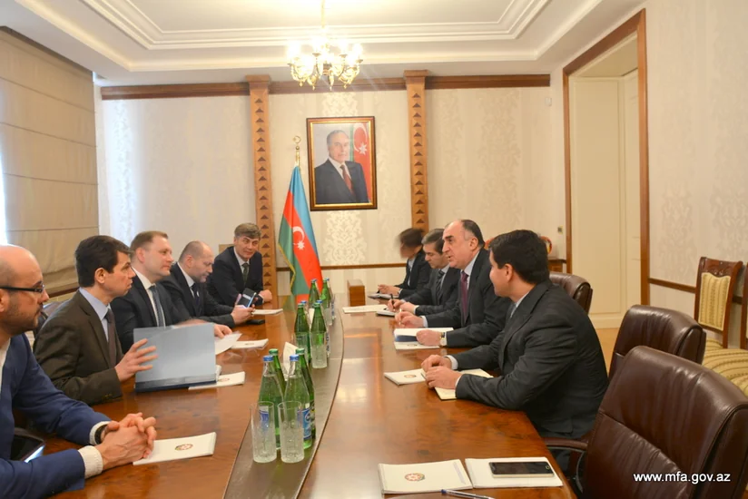 Elmar Məmmədyarov Ukrayna-Azərbaycanla parlamentlərarası əlaqələr üzrə işçi qrupunun rəhbəri ilə görüşüb
