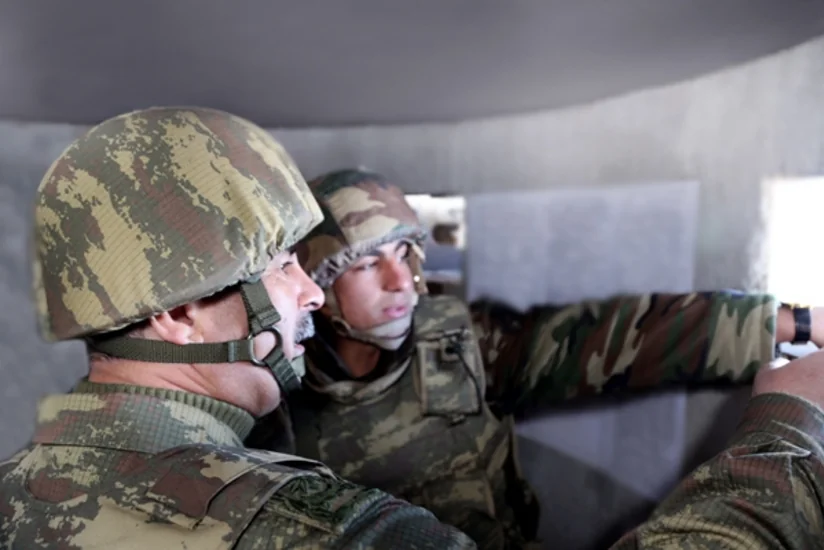 Azerbaijani Defense Minister inspects readiness of frontline military