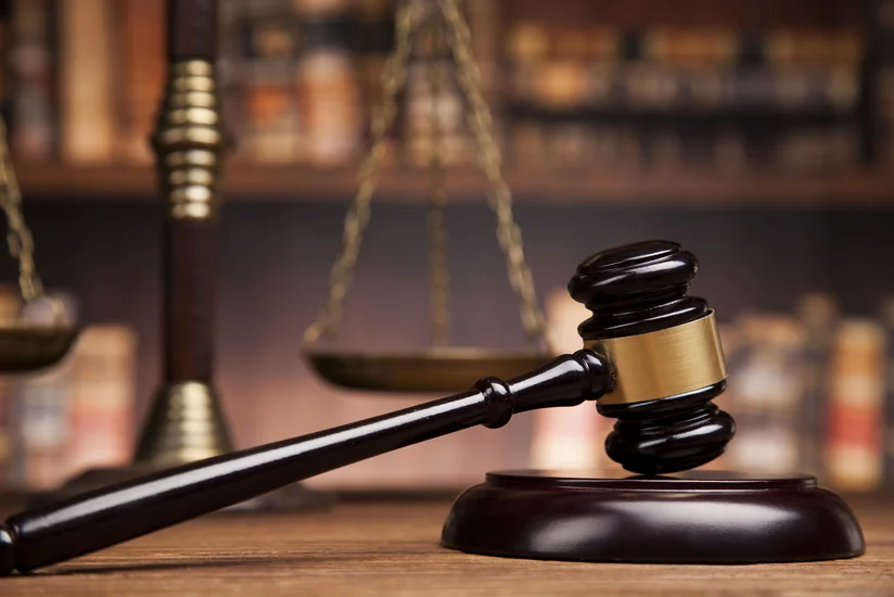 Bakıda qadını öldürmək istəyən şəxsin məhkəməsi başlayır