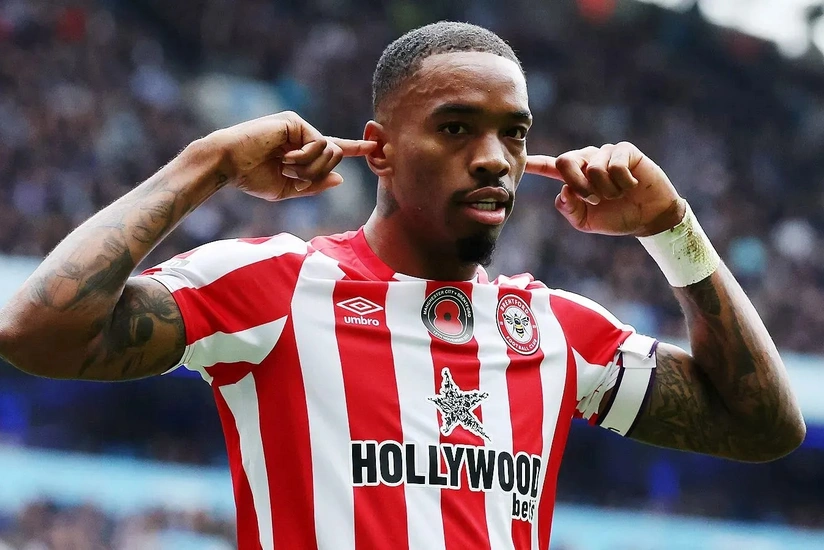 Brentford 'place 100M pounds price tag' on star striker Ivan Toney