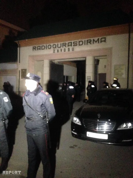 Xətai RPİ-nin rəis müavini: Radiozavodda baş vermiş partlayışla bağlı araşdırma aparılır - FOTO - VİDEO