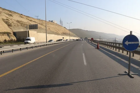 Bakı Dairəvi-1 avtomobil yolunda təmir-bərpa işləri aparılır