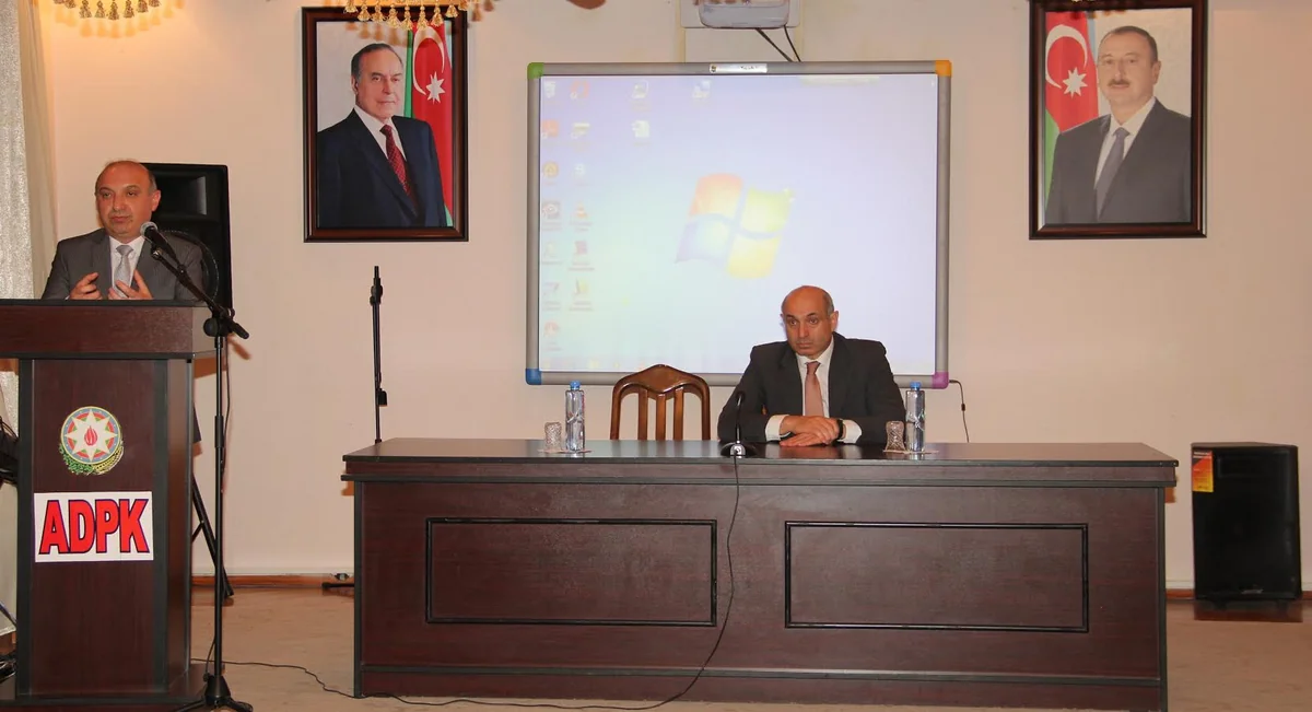 Dövlət Komitəsinin sədr müavini tələbələri dini radikalizmlə mübarizədə fəal olmağa çağırıb