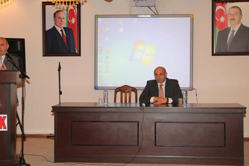 Dövlət Komitəsinin sədr müavini tələbələri dini radikalizmlə mübarizədə fəal olmağa çağırıb