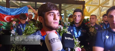 Avropa çempionu olan güləşçilərimiz Vətənə qayıdıblar