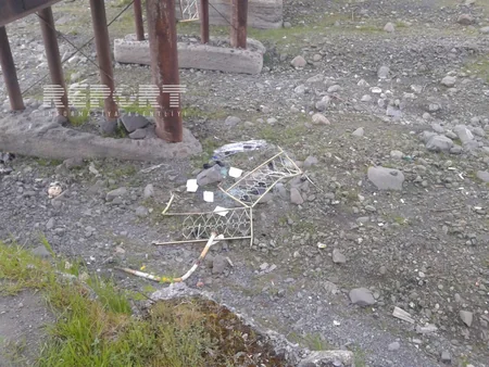 ​Azərbaycanda icra hakimiyyətinin avtomobili körpüdən düşüb: 2 ölü, 3 yaralı - YENİLƏNİB