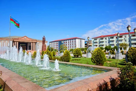Naxçıvanda Heydər Əliyev Muzeyini 25 ildə 300 mindən çox insan ziyarət edib