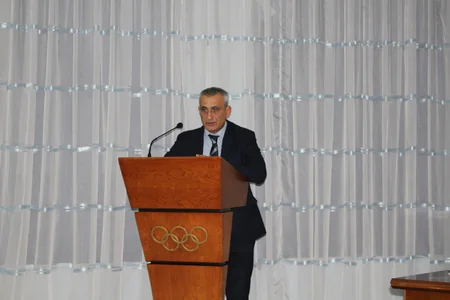 Olimpiadaya lisenziya qazanmış Azərbaycan idmançıları ilə görüş keçirilib