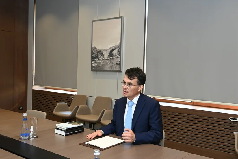 Almaniyalı alimdən ölkənin ictimai televiziyasına etiraz: “Qarabağ heç vaxt erməni idarəçiliyində olmayıb”