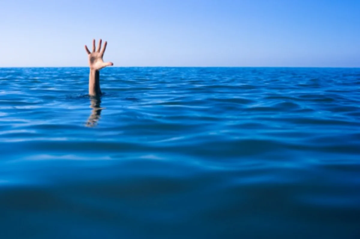 Batma təhlükəsi ilə üzləşən 4 nəfər xilas edilib