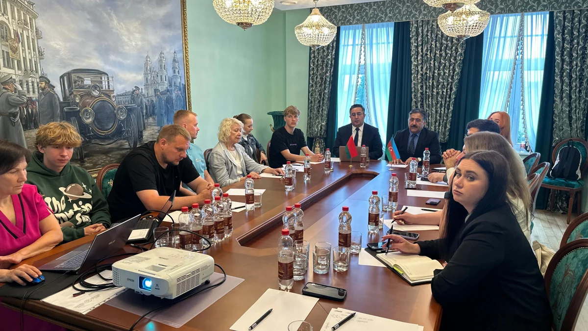 Minsk hosts public discussion on return to Western Azerbaijan