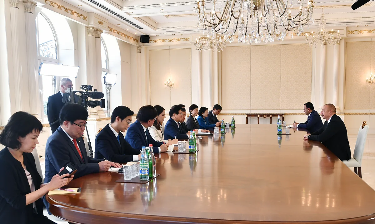 İlham Əliyev Koreya Milli Assambleyasının sədrini qəbul edib