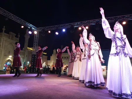 Azərbaycan “Abu Dabi Şeyx Zayed İrs Festivalı”nda təmsil olunur