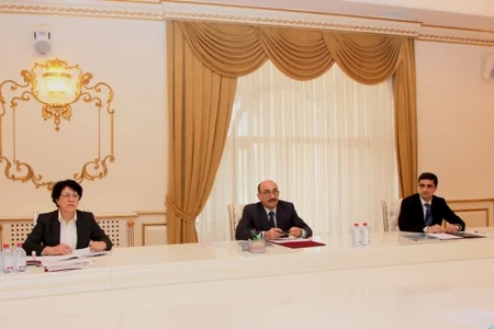 Əbülfəs Qarayev Ucar şəhərində vətəndaşları qəbul edib