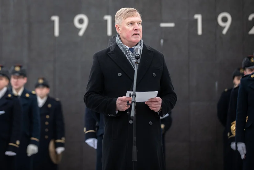 Estoniya ədliyyə naziri korrupsiya qalmaqalına görə istefa verib