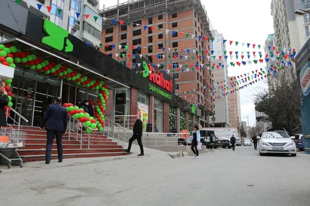 Bakıda “RAHAT” supermarketlər şəbəkəsinin daha bir filialı açıldı - FOTO