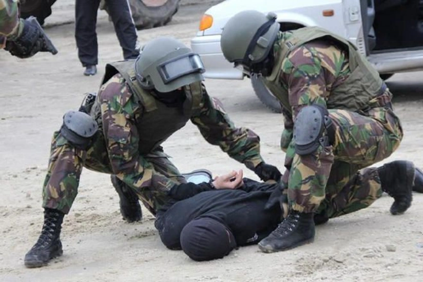 Almatıda xüsusi əməliyyat zamanı hava limanı azad edilib, ölənlər var