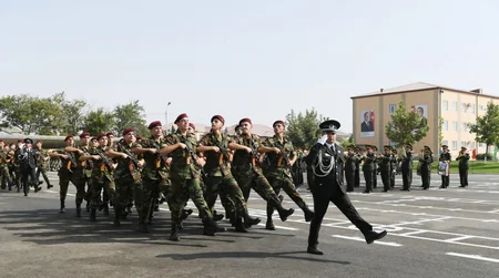 Azərbaycan Prezidentinin oğlu Heydər Əliyev Vətənə sədaqət andı içib - FOTO - VİDEO