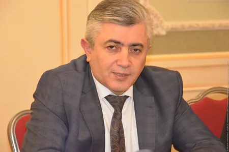 Viktor Yuşenko, Leonid Kojara və Rövşən Tağıyev Kiyevdə Dağlıq Qarabağdan və Donbasdan danışıblar