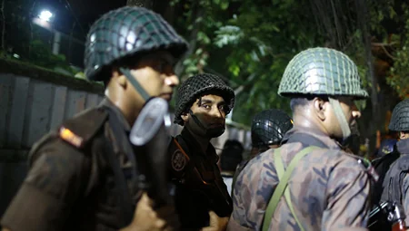 Banqladeşdə girovların azad edilməsi üzrə əməliyyat başa çatıb, terrorçuların hamısı öldürülüb - YENİLƏNİB-4 - FOTO
