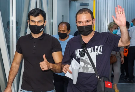 Daşkənddən 159 azərbaycanlı vətənə gətirildi