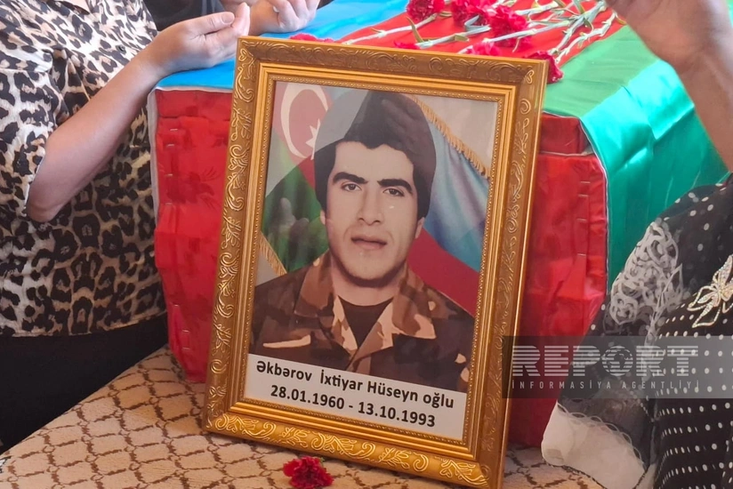 Gəncədə Birinci Qarabağ müharibəsinin şəhidi İxtiyar Əkbərov dəfn edilib – YENİLƏNİB