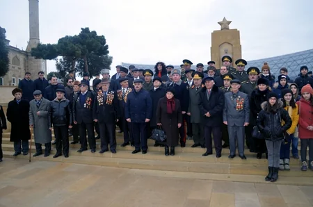 Həzi Aslanovun xatirə mərasimi keçirilib - FOTO