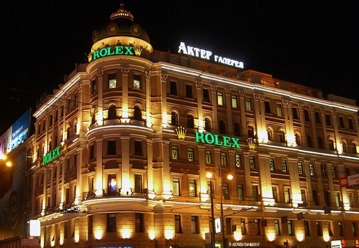 Swedish fashion brand opens a shop in SOFAZ building in Moscow
