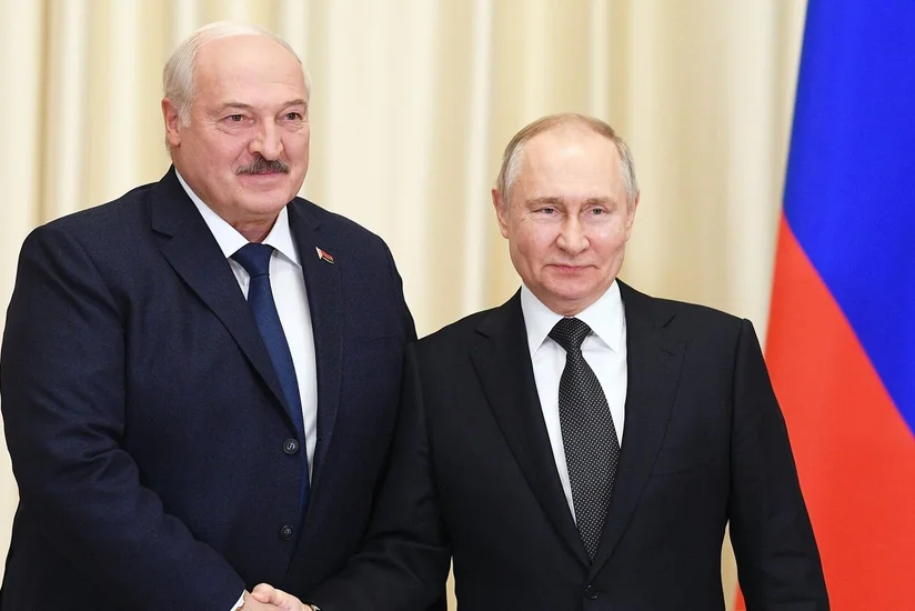 Лукашенко поздравил Путина с 71-летием