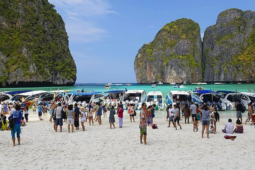 В Таиланде более чем 150 тыс. туристам грозит тюрьма