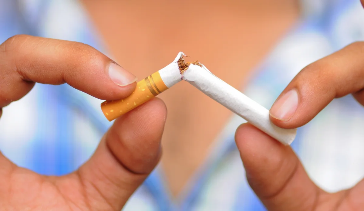 Chinese smokers face cigarette ban in Beijing