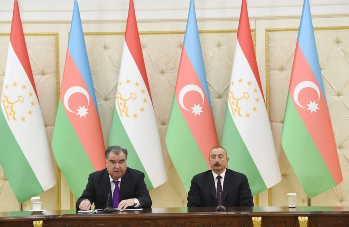 Emoməli Rəhmon Azərbaycan Prezidentini Tacikistana rəsmi səfərə dəvət edib