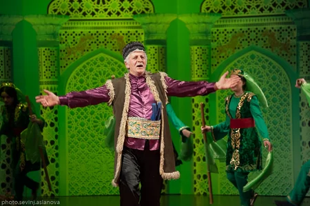 В Аздраме представят спектакль Gəl baharım, gəl yazım