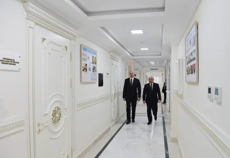 Prezident İlham Əliyev “Baytarlıq şəhərciyi”nin açılışında iştirak edib