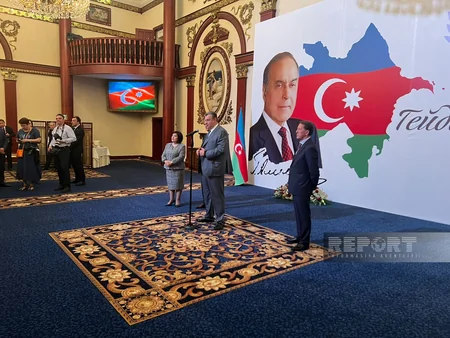 Sahibə Qafarova Moskvada Heydər Əliyevin yubileyi münasibətilə keçirilən rəsmi qəbulda çıxış edib