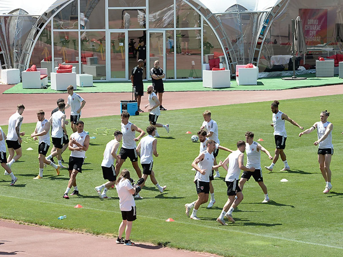 AVRO-2020: Uels millisi Türkiyə ilə oyuna hazırdır