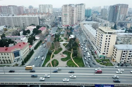 President Ilham Aliyev views ongoing renovation works in another park in Baku