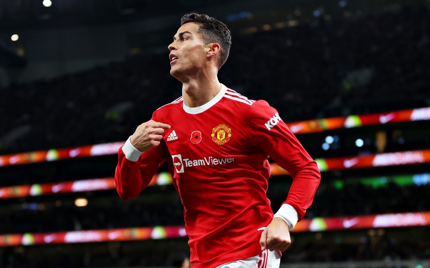Ronaldo equals legendary football player's record