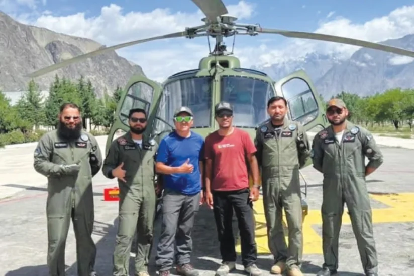 Azerbaijani mountaineer rescues teacher stuck at altitude of 7,500 meters in Pakistan